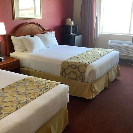 Baymont Inn & Suites By Wyndham هولبروك المظهر الخارجي الصورة