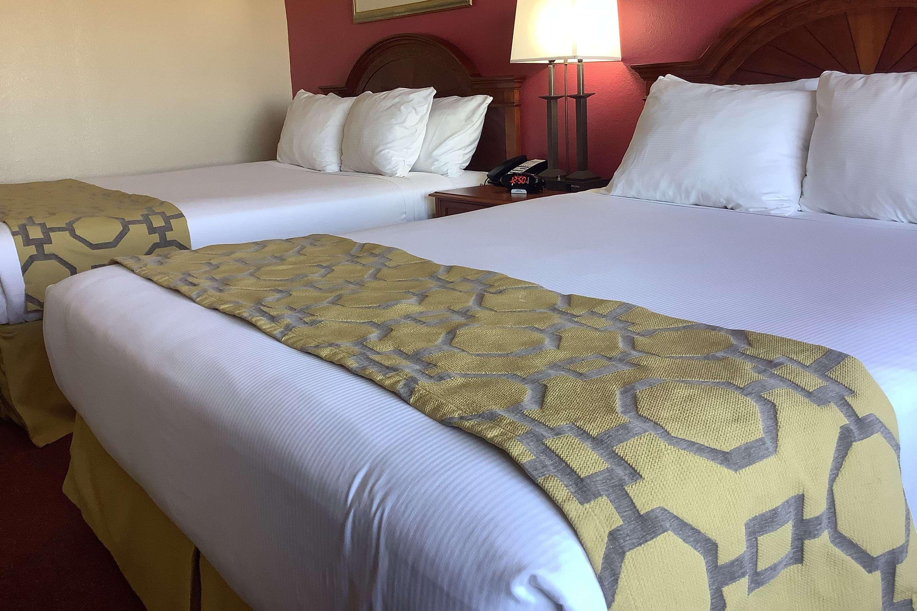 Baymont Inn & Suites By Wyndham هولبروك المظهر الخارجي الصورة