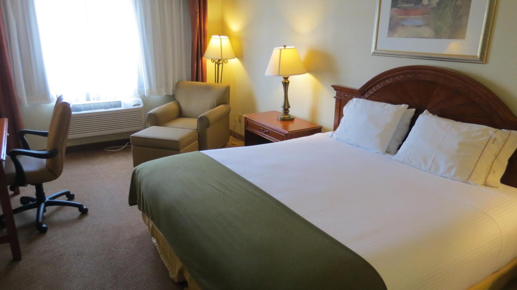 Baymont Inn & Suites By Wyndham هولبروك المظهر الخارجي الصورة